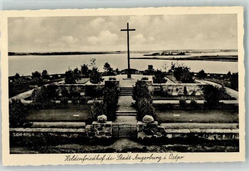 Angerburg Heldenfriedhof Denkmal