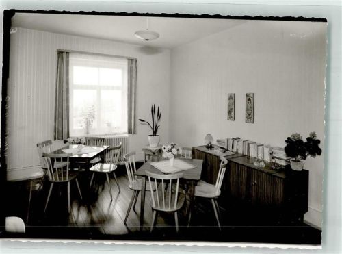 Heiligenberg Aufenthaltsraum im Kinderheim Linzer Kreis Foto Original aus Archiv eines Ansichtskartenverlags Ort handschriftlich