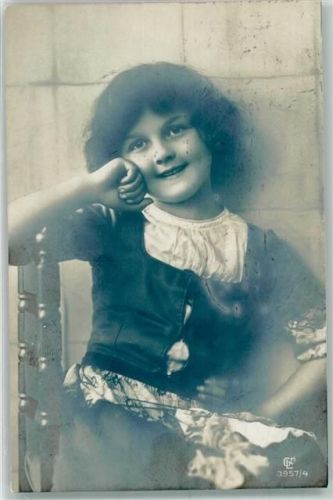 1913 Nr. 3957/4 Kind Mode