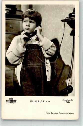 Kinderstar Oliver Grimm mit einem Telefon Filmszene Kunst und Bild I 416