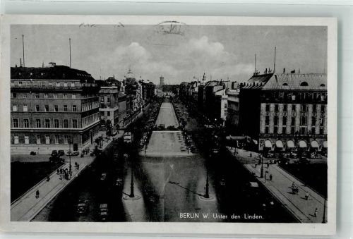 Berlin Mitte 1942 Unter den Linden Oldtimer Omnibus