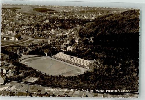 Menden Fliegeraufnahme Stadion Huckenohl FOTO KEINE AK Striche auf Bildseite