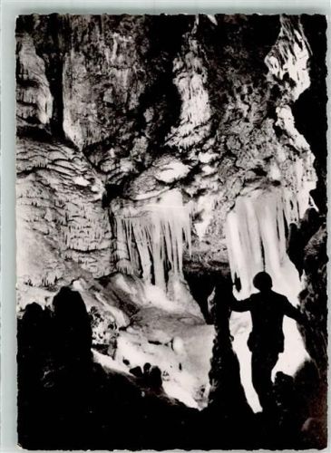 Observatoriumshöhle mi Exotischem Garten Totemraum