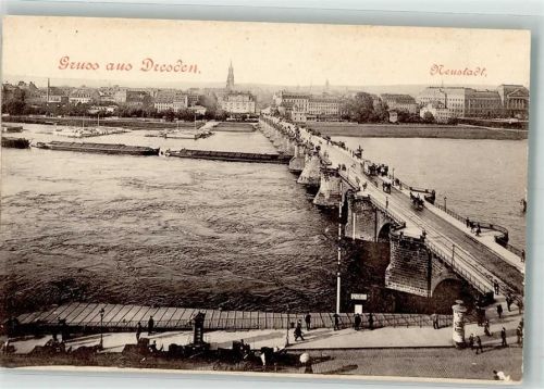 Dresden Elbe Frachtkähne Brücke Litfaßsäule