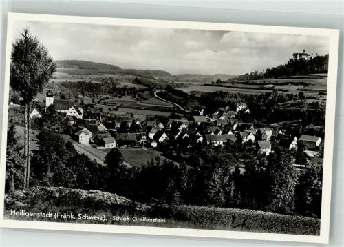 91332 W8551 Heiligenstadt , Oberfr Foto AK Panorama des Ortes mit St. Veit-Michaelskirche und Schloss Greifenstein