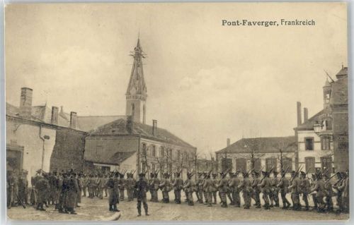 Pontfaverger-Moronvilliers Markt , Exerzieren