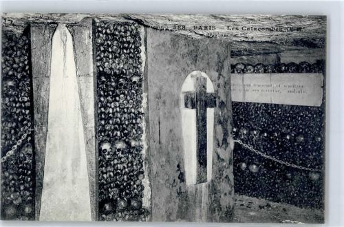 Paris Les Catacombes