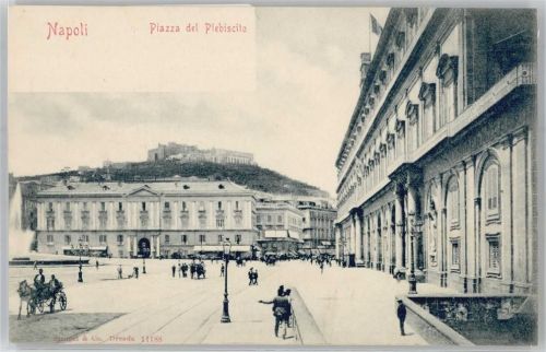 Napoli Piazza del Plebiscito