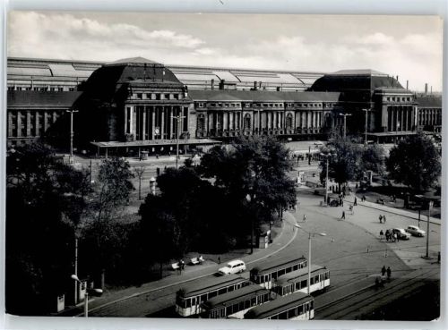 04103 O7000 Leipzig - Hauptbahnhof Straßenbahn Autos