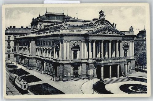 Brno Landestheater, Strassenbahn