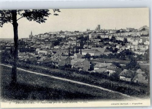 Angouleme Panorama pris de Saint-Martin