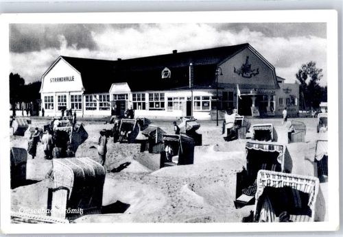 Grömitz Strandhalle Strand