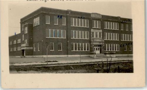 Foto AK Junior High school Schule
