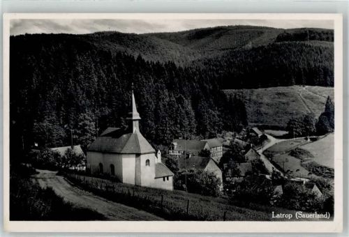 Latrop Kirche