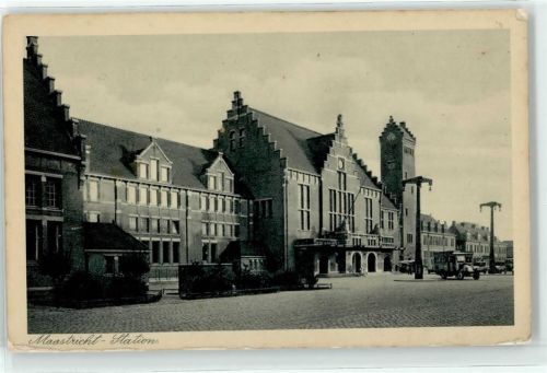 Maastricht Station Auto