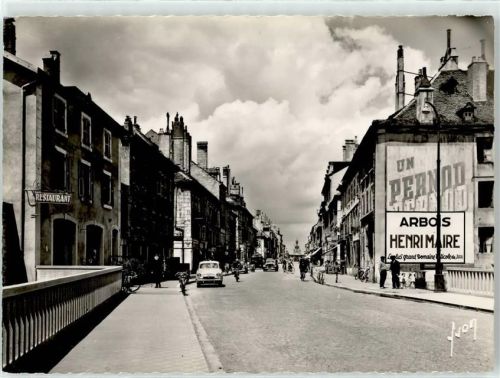 Pontarlier Straßenansicht La Grand Rue
