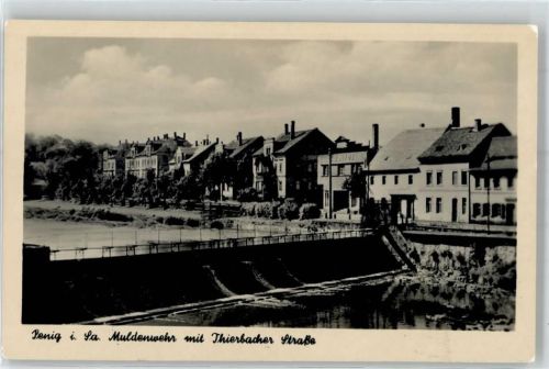 Penig Muldenwehr mit Thierbacher Straße