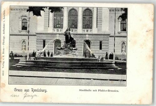 Rendsburg 1902 Stadthalle mit Pfahler Brunnen
