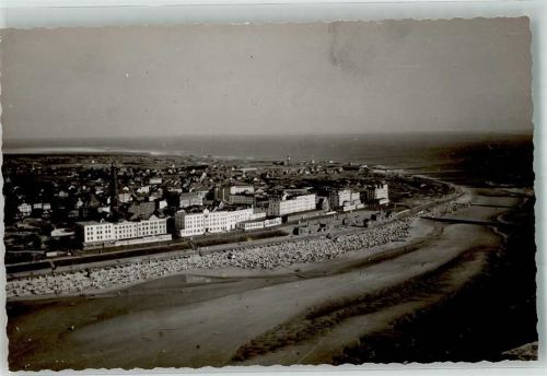 Borkum Fliegeraufnahme Foto Original aus Archiv eines Ansichtskartenverlages