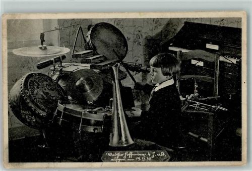 1932 Schlagzeug Kind
