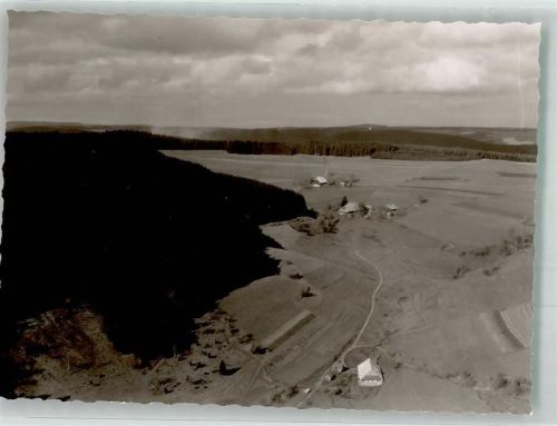 Vöhrenbach Fliegeraufnahme der Schwarzwaldlandschaft Foto Original aus Archiv eines Ansichtskartenverlages Ort lt. Recherche