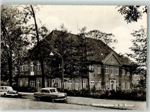 Groß Borstel Handlung Stavenhagenhaus Fachgeschäft Borsteler Bücherstube Bülk Auto