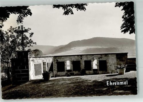 Bodenfelde Kriegerdenkmal Foto Original aus Archiv eines Ansichtskartenverlages Ort handschriftlich