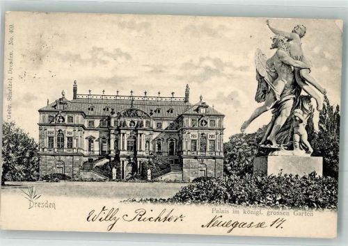 Dresden Palais im Königlichen Großen Garten Skulptur Die Zeit entführt die Schönheit
