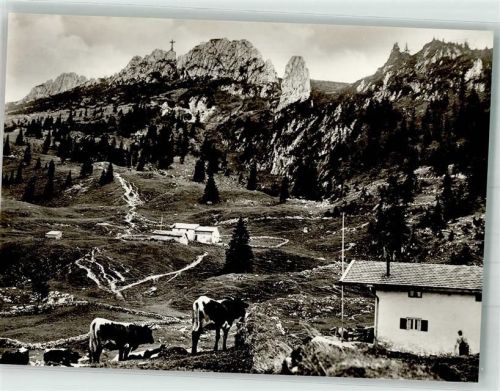 Gorialm Berghütte mit Kampenwand