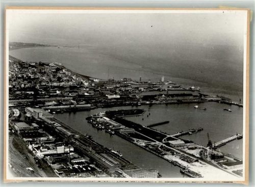 Cuxhaven Foto montiert auf Karton Neuer Fischereihfen Amerikahafen Fliegeraufnahme