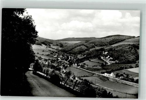 Titmaringhausen Panorama des Ortes Fotograf Werner