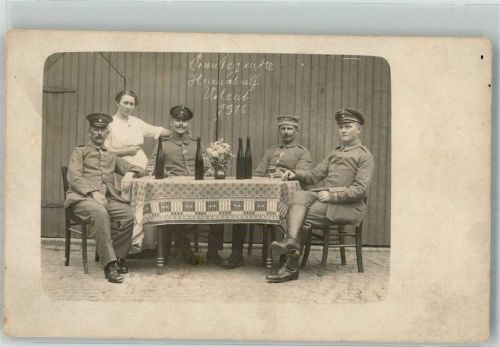 1916 Offiziere Soldaten u. Dienstmädchen