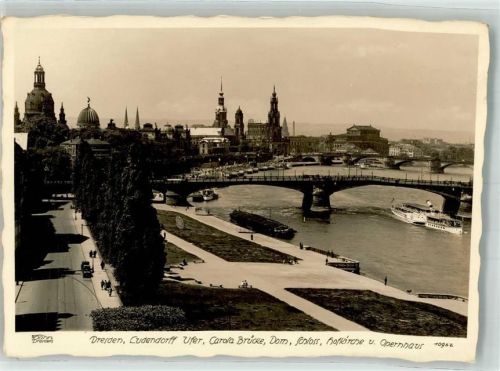 Dresden Ludendorff-Ufer mit Carola-Brücke Dom Schloss Hofkirche und Opernhaus Fotograf Walter Hahn Vorkriegsaufnahme