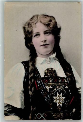 1906 Tracht Frau