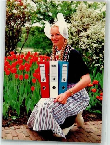 Belfeld Tracht Frau EJA International Egidius Janssen n.v.
