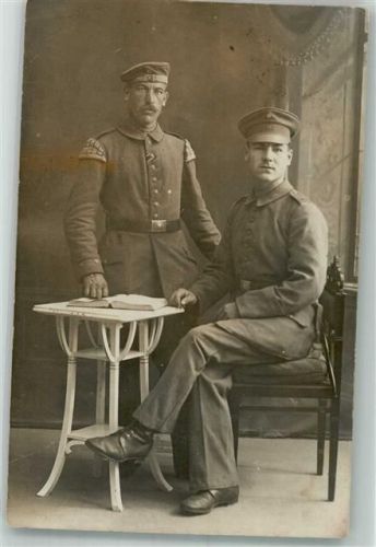 Ludwigsburg 1917 Zwei Landser in Uniform im Fotostudio Ort lt. Feldpoststempel WK I
