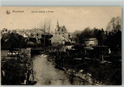 Rochefort Vue du passage a Niveau