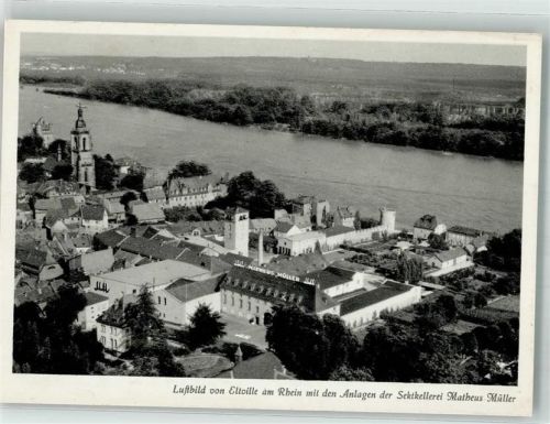 Eltville Fliegeraufnahme des Ortes mit der Sektkellerei Matheus Müller