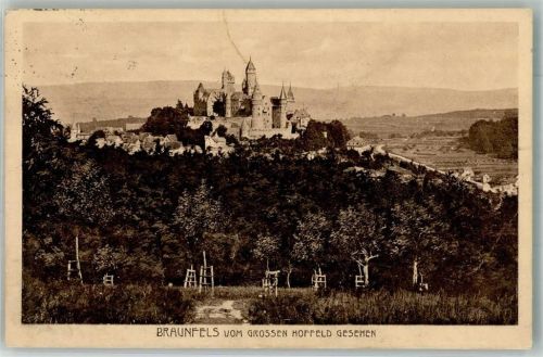 Braunfels Schloss Braunfels über den Dächern der Altstadt