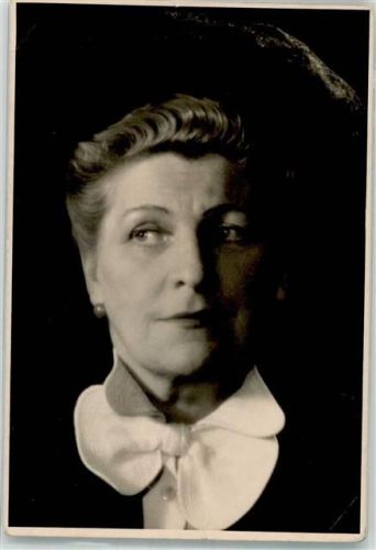 Wilmersdorf Portrait von Odette Orsy Foto KEINE AK Ort handschriftlich