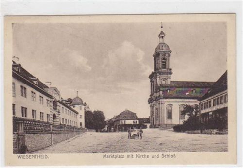 Wiesentheid. Marktplatz Kirche Schloß gelaufen am 25.08.1925. Die Rückseite ist leicht fleckig, sonst gut erhalten.