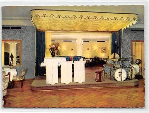 Niendorf Niendorf an der Ostsee. Innenansicht vom Café Keese im Immenhof ungelaufen Gute Erhaltung.