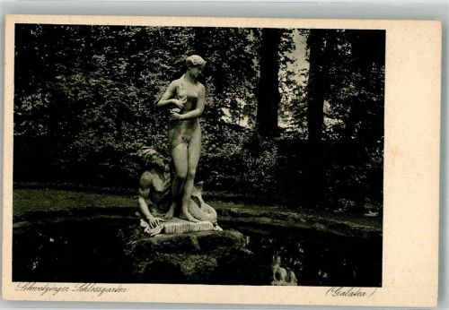 Schwetzingen 1942 Skulptur Galatea im Schwetzinger Schlossgarten