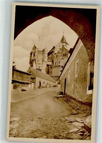 Brno Burg Pernštejn