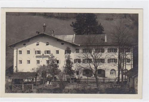 Fotokarte vom Gasthof und Pension " Lukashansl " in Bruck bei Fusch im Pinzgau gelaufen am 04.09.1931. Gute Erhaltung.