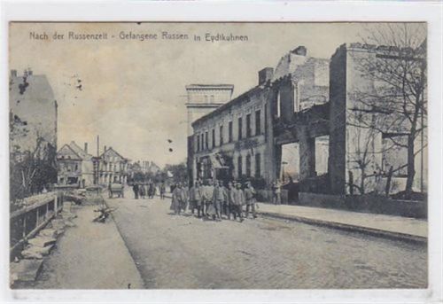 Ebenrode Eydtkuhnen / Eydtkau - Tschernyschewskoje Nach der Russenzeit - Gefangene Russen. 1916 Feldpost Leichte Stempelspuren. Vorder- und Rückseite stockfleckig, sonst gut erhalten.