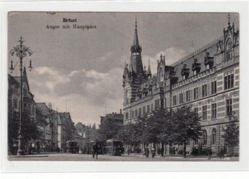 Erfurt Erfurt mit Anger und Hauptpost. Als Feldpost befördert, d. h. ohne Marke, da Soldatenpost gebührenfrei war. Leichte Knickstellen an den Ecke n, sonst gut erhalten.