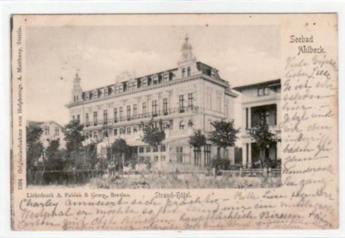 Seebad Ahlbeck mit Strand-Hotel gelaufen 1904. Vorder- und Rückseite leicht fleckig, sonst gut erhalten.