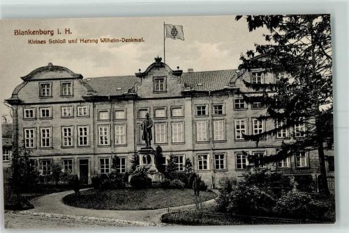 Blankenburg Kleines Schloss Herzog Wilhelm Denkmal