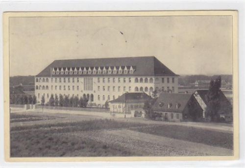 Nürnberg mit St. Theresien - Krankenhaus gelaufen, mit Marke und Stempel von 1929. Leichter Stempeldurchdruck, sonst gut erhalten